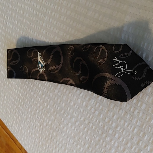Toronto Blue Jays Black & Gray Tie - Picture 1 of 6